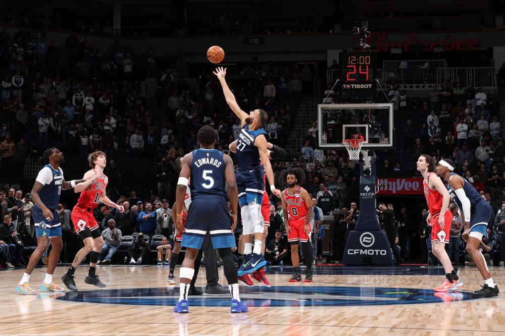 郑钦文需要 郑钦文需要